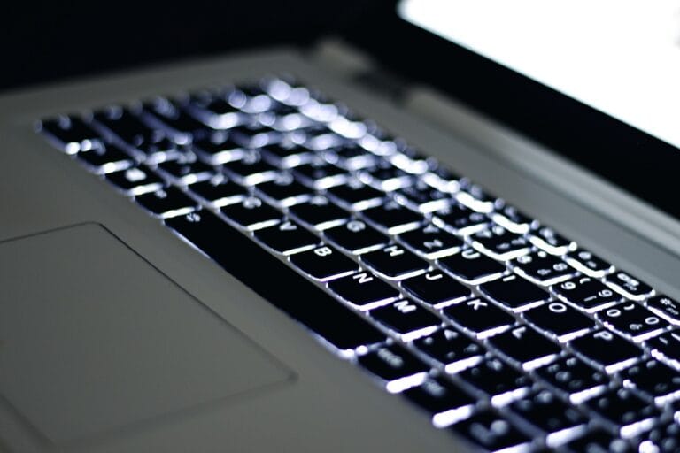 liteLLM vs. OpenAI Python – abstrakcja wielu providerów